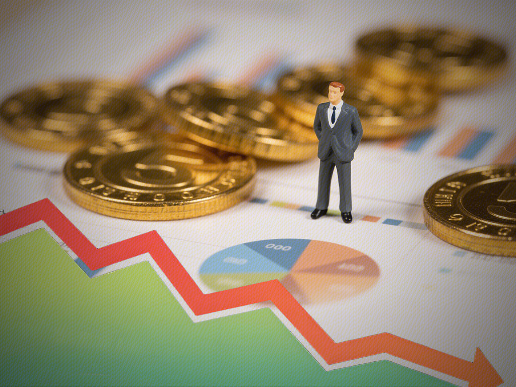 业绩下滑 下降 亏损 下跌 金融 金币 货币 商人 企业家