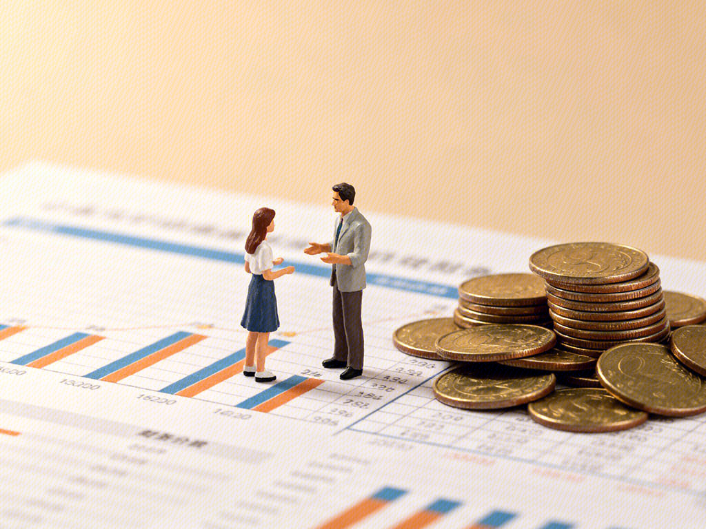 父女 股权转让 股权变更 金币 资金 金融