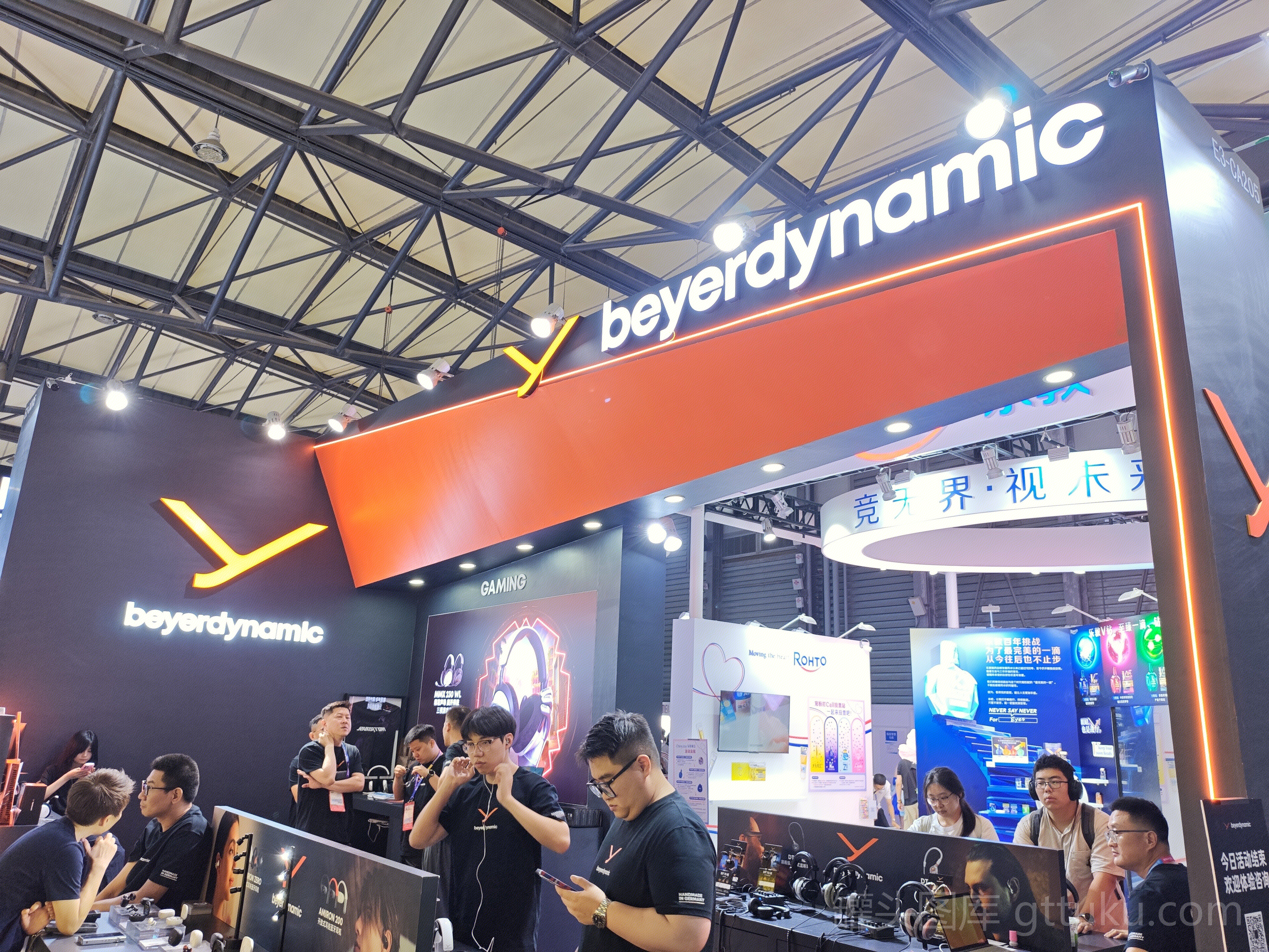 beyerdynamic 耳机